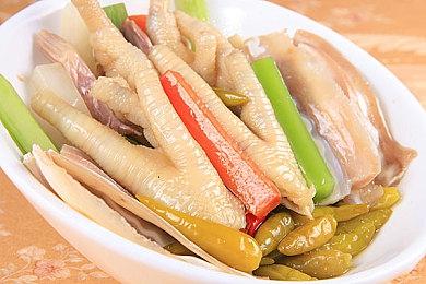 超现实艺术动作冒险游戏《ULTROS》发布新预告